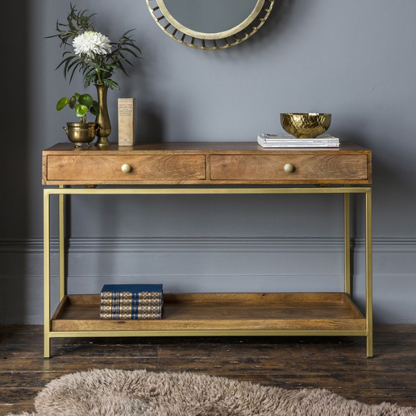 natural and artistic